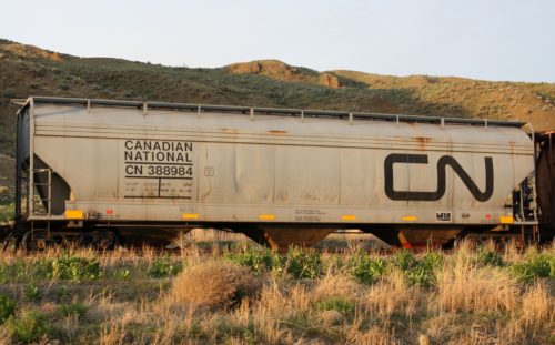 CN 388 984